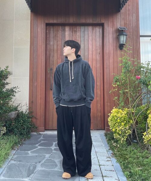 OUTSTANDING(アウトスタンディング)の「AUTHENTIC COMFORT HOOD SWEAT_VINTAGE CHARCOAL(パーカー・メンズ・その他・MEDIUM/LARGE/X-LARGE)」の10枚目の写真