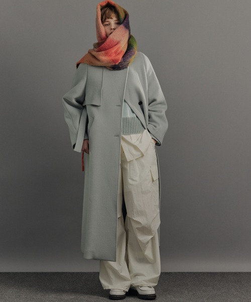 PUBLIC TOKYO（パブリックトウキョウ）の「【残りわずか・再入荷なし】SUPER140×ファインメリノ＊アシメオーバーヨークコート（ステンカラーコート・レディース・ヘザーグレー/アイボリー/ブラック/ミント・1/2）」の12枚目の写真