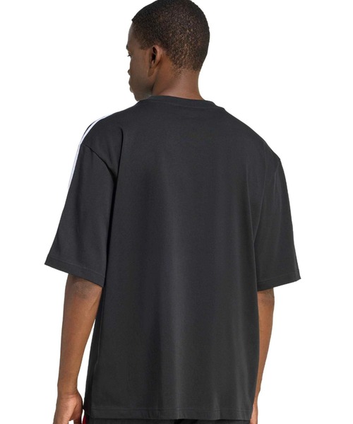 adidas(アディダス)の「adidas ADICOLOR 3-STRIPES OVERSIZED TEE / アディダス アディカラー 3 ストライプ オーバーサイズ ティー(Tシャツ/カットソー・メンズ・ブラック・M/S/XXL/XL/L)」の8枚目の写真