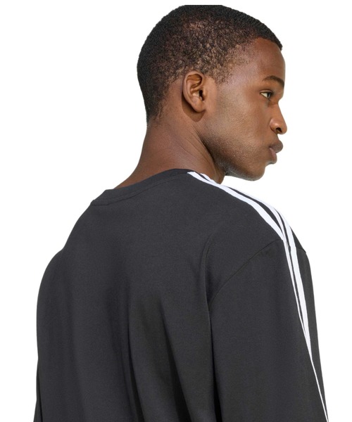 adidas(アディダス)の「adidas ADICOLOR 3-STRIPES OVERSIZED TEE / アディダス アディカラー 3 ストライプ オーバーサイズ ティー(Tシャツ/カットソー・メンズ・ブラック・M/S/XXL/XL/L)」の7枚目の写真