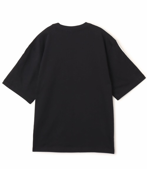 adidas(アディダス)の「adidas ADICOLOR 3-STRIPES OVERSIZED TEE / アディダス アディカラー 3 ストライプ オーバーサイズ ティー(Tシャツ/カットソー・メンズ・ブラック・M/S/XXL/XL/L)」の6枚目の写真