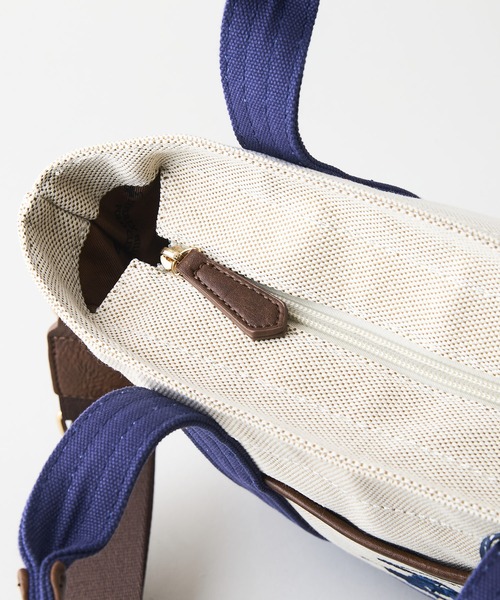 BEVERLY HILLS POLO CLUB(ビバリーヒルズポロクラブ)の「【BEVERLY HILLS POLO CLUB/ビバリーヒルズポロクラブ】【表情豊かなエルガリー素材】ミニトートバッグ 2WAYショルダー ニュアンスカラー(トートバッグ・レディース・ブラック/ピンク/ブラウン/ネイビー・FREE)」の13枚目の写真