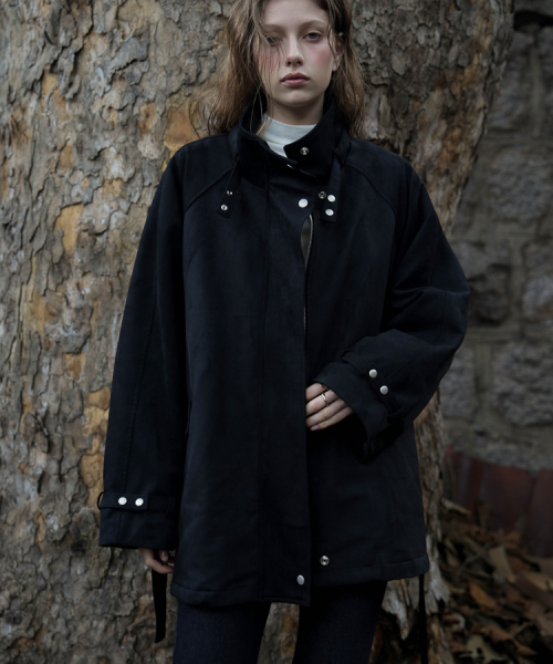 DEHEVE（デヘヴェ）の「Fur Lined Suede Jacket [Black]（ムートンコート・レディース・その他・FREE）」の2枚目の写真