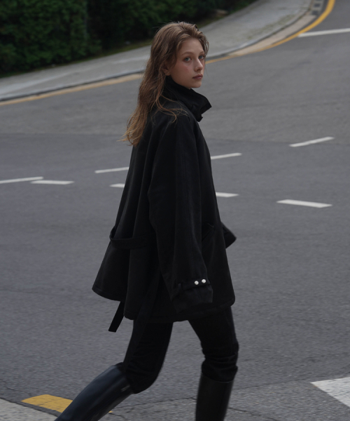 DEHEVE（デヘヴェ）の「Fur Lined Suede Jacket [Black]（ムートンコート・レディース・その他・FREE）」の5枚目の写真