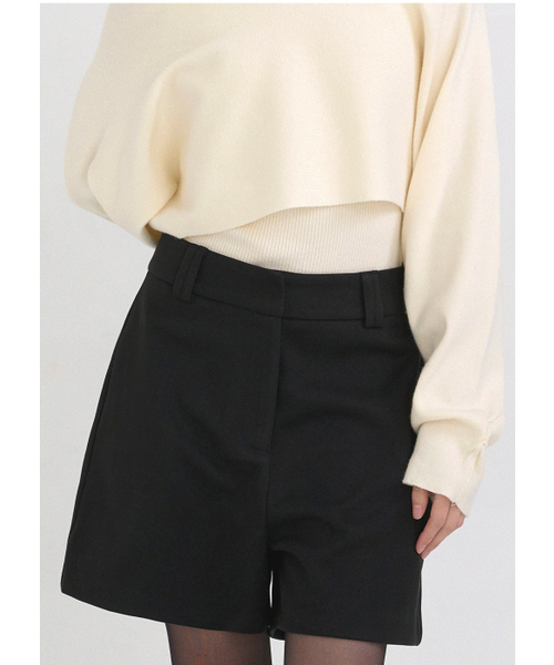 MICANE(ミケーネ)の「ミコショートパンツ(その他パンツ・レディース・チャコール/ブラック・X-SMALL/XX-LARGE/X-LARGE/LARGE/MEDIUM/SMALL)」の8枚目の写真