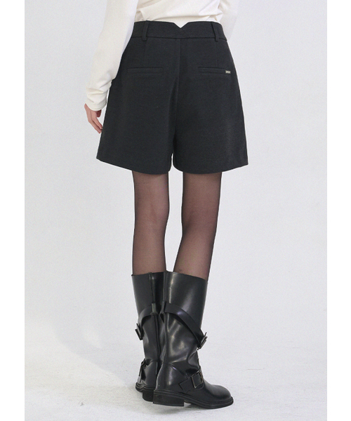 MICANE(ミケーネ)の「ミコショートパンツ(その他パンツ・レディース・チャコール/ブラック・X-SMALL/XX-LARGE/X-LARGE/LARGE/MEDIUM/SMALL)」の12枚目の写真