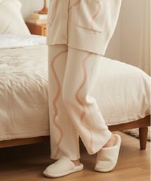 Muscat（マスカット）の「【セットアップ可！】アートラインふわもちニットパンツ（ルームウェア/パジャマ）」