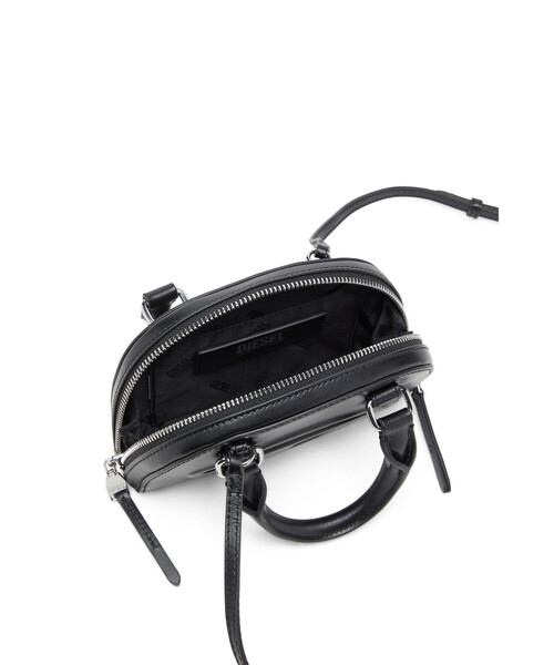 DIESEL(ディーゼル)の「ウィメンズ クロスボディバッグ XS 1DR DOME CROSSBODY XS(ショルダーバッグ・レディース・ブラック/ホワイト・UNI)」の13枚目の写真