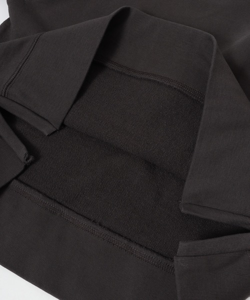 OMNES(オムネス)の「裏毛スウェットサイドスリットプルオーバー KIDS(スウェット・キッズ・ピンクベージュ/チャコール/モカ・130cm/120cm)」の16枚目の写真