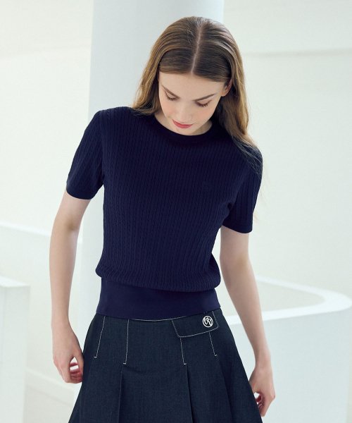 LORDLOAR(ロードロアル)の「ケーブルラウンドニット NAVY(ニット/セーター・レディース・その他・MEDIUM/LARGE)」の3枚目の写真