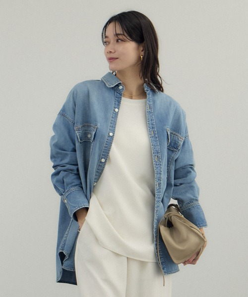 SALON adam et rope'（サロン アダム エ ロペ）の「トリアセボートリブブラウス / セットアップ対応（シャツ/ブラウス・レディース・オフホワイト/ブラック・FREE）」の4枚目の写真