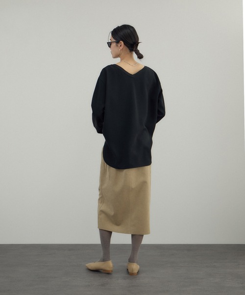 SALON adam et rope'（サロン アダム エ ロペ）の「トリアセボートリブブラウス / セットアップ対応（シャツ/ブラウス・レディース・オフホワイト/ブラック・FREE）」の9枚目の写真