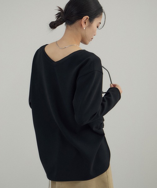 SALON adam et rope'（サロン アダム エ ロペ）の「トリアセボートリブブラウス / セットアップ対応（シャツ/ブラウス・レディース・オフホワイト/ブラック・FREE）」の10枚目の写真