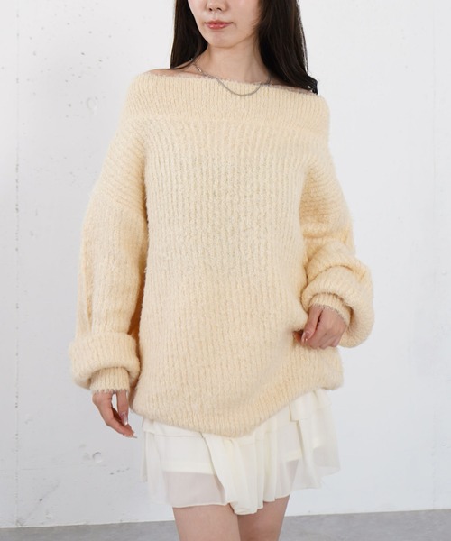 archives(アルシーヴ)の「カールフェザーオフショルニットプルオーバー(ニット/セーター・レディース・イエロー/グリーン/アイボリー・MEDIUM)」の3枚目の写真