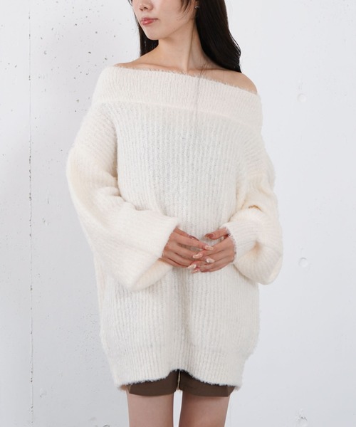 archives(アルシーヴ)の「カールフェザーオフショルニットプルオーバー(ニット/セーター・レディース・イエロー/グリーン/アイボリー・MEDIUM)」の1枚目の写真