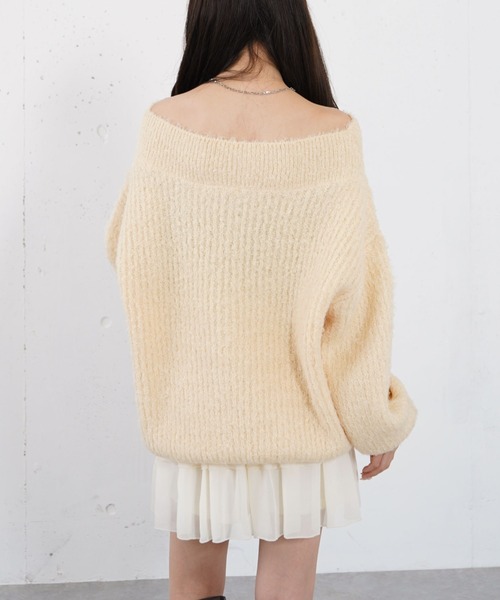 archives(アルシーヴ)の「カールフェザーオフショルニットプルオーバー(ニット/セーター・レディース・イエロー/グリーン/アイボリー・MEDIUM)」の7枚目の写真