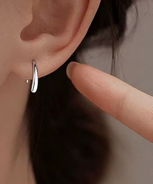 Rennet(レネット)の「【 金属アレルギー対応 】 しずくシルエット ステンレス製キャッチレスピアス(ピアス(両耳用)・レディース・ピンクゴールド/シルバー/ゴールド・SMALL/MEDIUM)」の5枚目の写真