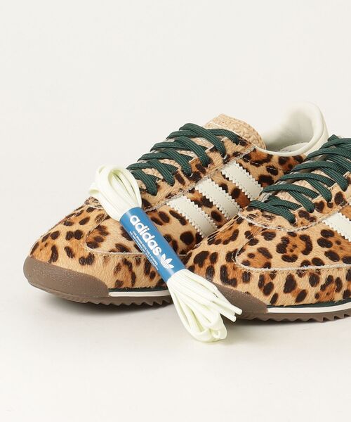 adidas（アディダス）の「SL 72 OG / アディダスオリジナルス adidas Originals（スニーカー・レディース・ベージュ・27.5cm/28.0cm/28.5cm/29.0cm/22.0cm/22.5cm/23.0cm/23.5cm/24.0cm/24.5cm/25.0cm/25.5cm/26.0cm/26.5cm/27.0cm）」の11枚目の写真