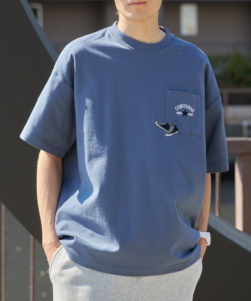 CONVERSE(コンバース)の「CONVERSE / コンバース ロゴ刺繍 グラフィックプリント フライス クルーネック 半袖Tシャツ(Tシャツ/カットソー・メンズ・グレー系/オートミール/ダークブルー/ブラック系/ブルー系/チャコール/オフホワイト/ブラック系1/グリーン系/グリーン/ホワイト系/ブラック・LL/L/M)」の20枚目の写真