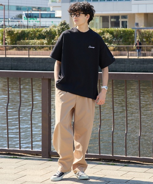 CONVERSE(コンバース)の「CONVERSE / コンバース ロゴ刺繍 グラフィックプリント フライス クルーネック 半袖Tシャツ(Tシャツ/カットソー・メンズ・グレー系/オートミール/ダークブルー/ブラック系/ブルー系/チャコール/オフホワイト/ブラック系1/グリーン系/グリーン/ホワイト系/ブラック・LL/L/M)」の17枚目の写真