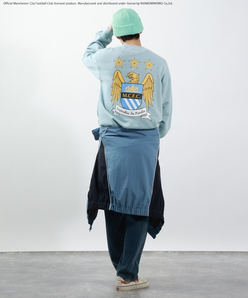 BAYFLOW(ベイフロー)の「【マンチェスター・シティFC】ロゴプリントスウェット(スウェット・メンズ・ブルー/イエロー/チャコール・LARGE/MEDIUM)」の19枚目の写真