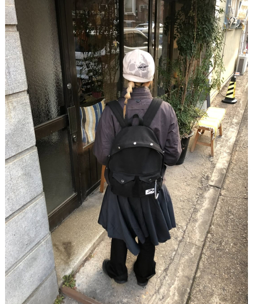 TANSANMAGNESIUM(タンサン マグネシウム)の「トラッカージャケットバックパック(ブラック)(バックパック/リュック・レディース・その他・ONE SIZE)」の1枚目の写真