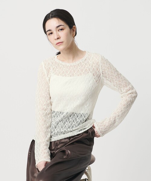 BEAUTY&YOUTH UNITED ARROWS(ビューティーアンドユースユナイテッドアローズ)の「フラワーレース プルオーバー(Tシャツ/カットソー・レディース・ブラック/ホワイト/イエロー/コバルトブルー・FREE)」の1枚目の写真