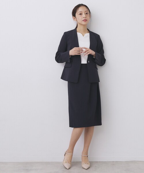 index（インデックス）の「ストレッチノーカラージャケット/セットアップ対応【洗濯機OK/防シワ/イージーアイロン】（ノーカラージャケット・レディース・ネイビー/ブラック系7/ナチュラル/チャコールグレー・40/38/36/42）」の16枚目の写真