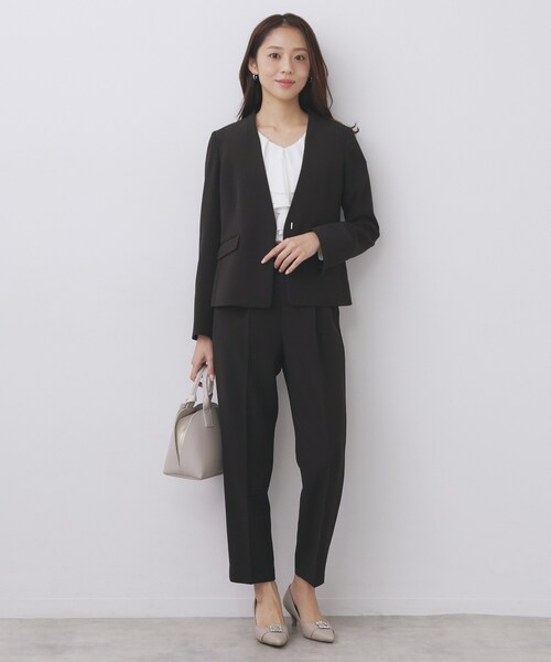 index（インデックス）の「ストレッチノーカラージャケット/セットアップ対応【洗濯機OK/防シワ/イージーアイロン】（ノーカラージャケット・レディース・ネイビー/ブラック系7/ナチュラル/チャコールグレー・40/38/36/42）」の19枚目の写真