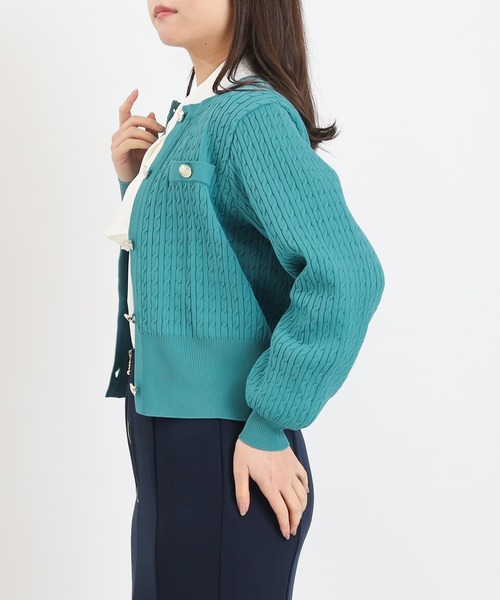ASTORIA ODIER（アストリアオディール）の「スポンディッシュケーブルカーディガン（カーディガン/ボレロ・レディース・グリーン/アイボリー/ネイビー・MEDIUM）」の9枚目の写真
