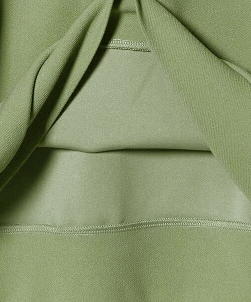 green label relaxing(グリーンレーベルリラクシング)の「アムンゼン ツイル フーディ パーカー -UVカット・吸水速乾・抗菌-(パーカー・メンズ・ケリーグリーン/ライトグレー/ブラック・XL/S/L/M)」の21枚目の写真