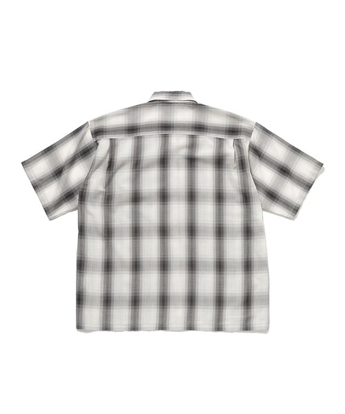 BEAMS（ビームス）の「オンブレチェック ミニレギュラーカラーシャツ【リラックスフィット】（シャツ/ブラウス・メンズ・ブラック/ホワイト・S/M/L/XL）」の8枚目の写真