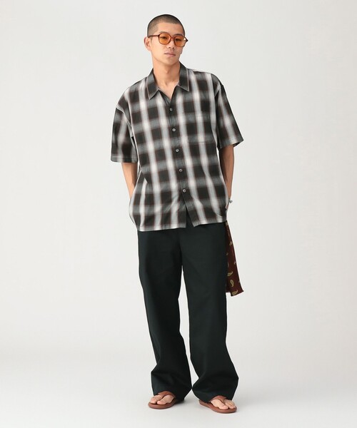 BEAMS(ビームス)の「オンブレチェック ミニレギュラーカラーシャツ【リラックスフィット】(シャツ/ブラウス・メンズ・ブラック/ホワイト・S/M/L/XL)」の13枚目の写真