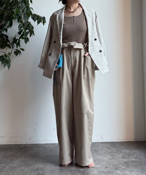 DouDou（ドゥドゥ）の「シアーツイードダブルジャケット（テーラードジャケット・レディース・オフホワイト/ブラック・FREE）」の6枚目の写真