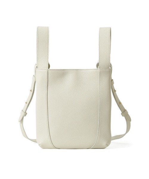 PELLE MORBIDA（ペッレモルビダ）の「Vela（ヴェーラ）VE104スリムショルダーバッグ（ショルダーバッグ・レディース・グレイッシュベージュ/アイボリー/ライトブルー/ベージュ・FREE）」の2枚目の写真