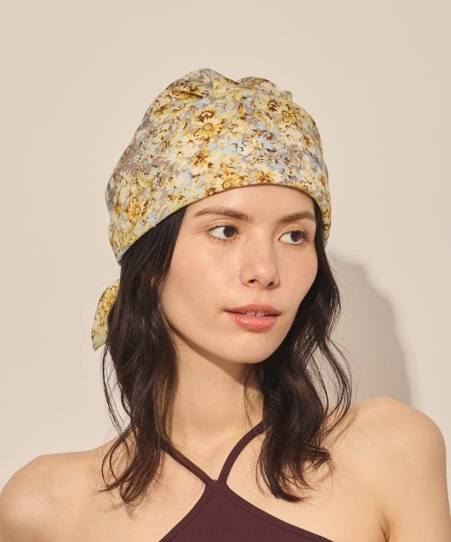 arth(アース)の「arth Gold Glitter Head Wrap / アース(ヘアバンド・レディース・ブラック/イエロー・FREE)」の14枚目の写真