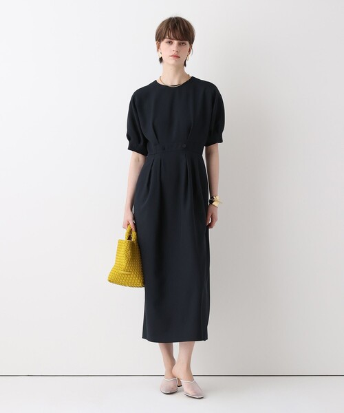 allureville(アルアバイル)の「リネンライクタッキングワンピース(ワンピース・レディース・ネイビー/グリーン/アイボリー・2/1)」の5枚目の写真