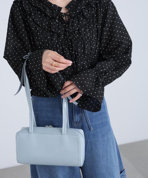 FREE'S MART（フリーズマート）の「◆リボンショルダーバッグ（ショルダーバッグ・レディース・ブラック/ブルー・ﾌﾘ-）」の4枚目の写真