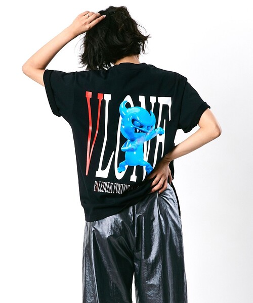 VLONE × Paledusk Collaboration Tee セール】VLONE/ヴィーロン 限定展開 VLONE × Paledusk Collaboration