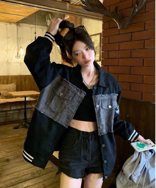 Lips(リップス)の「デニムドッキングえり付きジャケット(デニムジャケット・レディース・ホワイト/ブラック・FREE)」の7枚目の写真