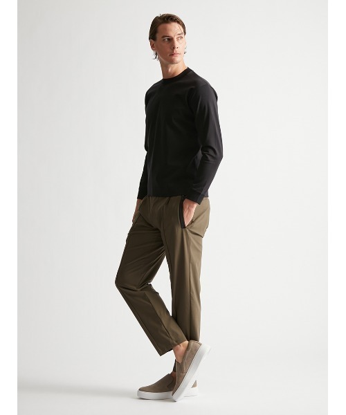 AOURE(アウール)の「PABLO ロングスリーブ(Tシャツ/カットソー・メンズ・ブラック/ホワイト・SMALL/MEDIUM/LARGE/X-LARGE)」の8枚目の写真