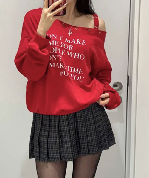 VIVID LADY(ビビッドレディー)の「ワンショルダーアイレットスウェットトップス(スウェット・レディース・ブラウン/ネイビー/グレー/レッド/アイボリー/ブラック・FREE)」の20枚目の写真