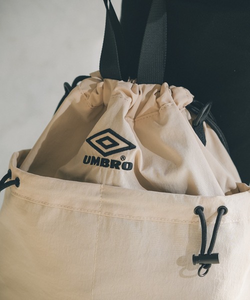 UMBRO（アンブロ）の「【UMBRO/アンブロ】 巾着2wayショルダー（ショルダーバッグ・レディース・ベージュ/ブラック・FREE）」の8枚目の写真
