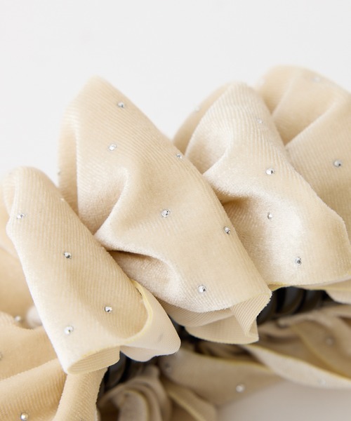 one after another NICE CLAUP(ワンアフターアナザーナイスクラップ)の「【Eliane Collection】キラキラベロアクリップ(バレッタ/ヘアクリップ・レディース・ピンク/ブラック/アイボリー・FREE)」の8枚目の写真