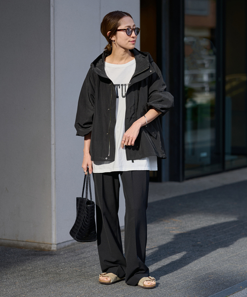 FRAMeWORK(フレームワーク)の「≪追加≫リネンPLタッサーフードショートブルゾン 3(マウンテンパーカー・レディース・キャメル/アイボリー/ブラック・36/38)」の9枚目の写真