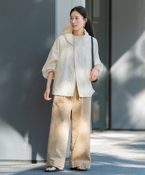 FRAMeWORK(フレームワーク)の「≪追加≫リネンPLタッサーフードショートブルゾン 3(マウンテンパーカー・レディース・キャメル/アイボリー/ブラック・36/38)」の19枚目の写真