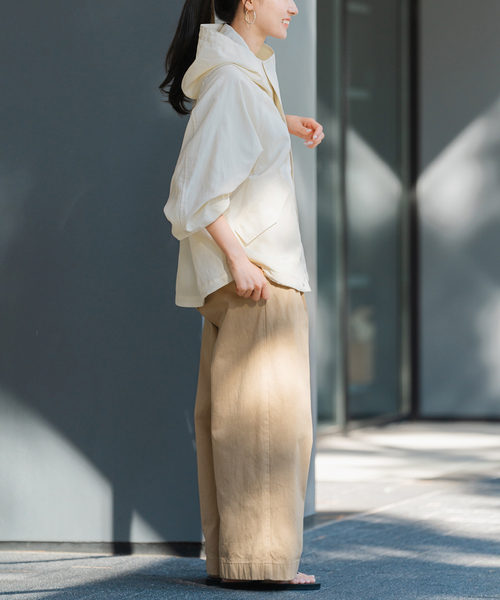 FRAMeWORK(フレームワーク)の「≪追加≫リネンPLタッサーフードショートブルゾン 3(マウンテンパーカー・レディース・キャメル/アイボリー/ブラック・36/38)」の20枚目の写真