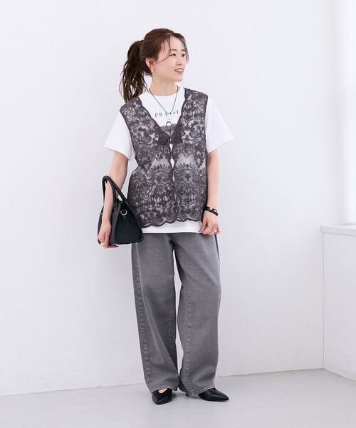 le.coeur blanc（ルクールブラン）の「TORRAZZO DONNAエンブロイダリーレースベスト（ベスト・レディース・チャコールグレー/ライトグレー/ホワイト・38）」の9枚目の写真