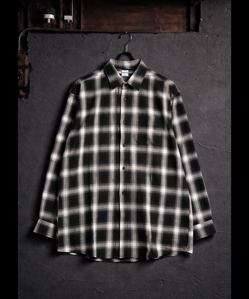 CALIFORNIA OUTFITTERS(カリフォルニア アウトフィッターズ)の「2D51 アーバンヴィンテージ チェックワイドシャツ(シャツ/ブラウス・メンズ・グレー系/ブラック系・L/M/XL)」の4枚目の写真