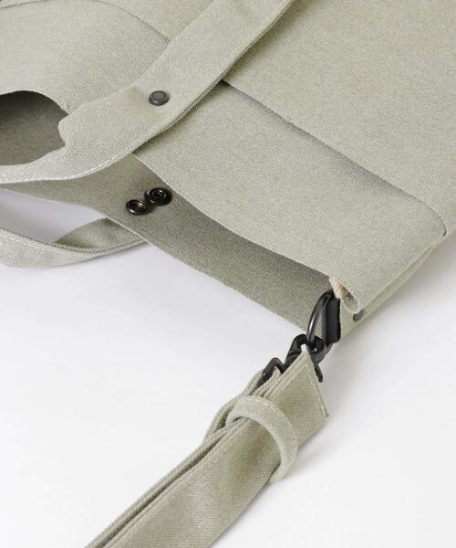 URBAN RESEARCH（アーバンリサーチ）の「KARRI AMIACALVA　2 WAY TOTE L（トートバッグ・メンズ・グレー/ブラック・FREE）」の4枚目の写真